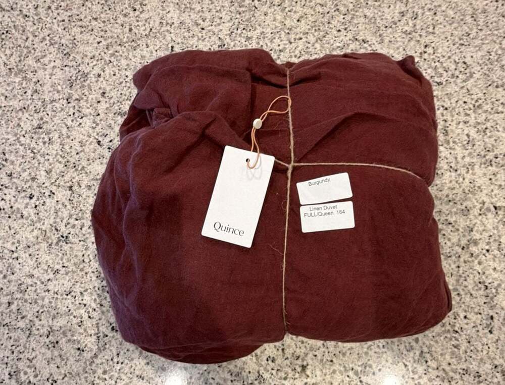 Quince European Linen Duvet Cover Burgundy no shams Full/Queen